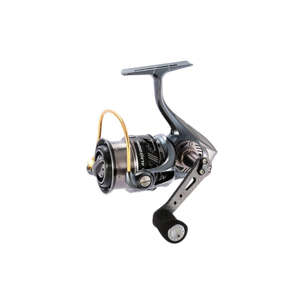 アブガルシア レボ ALX シータ スピニングフィッシングリ - Abu Garcia Reel Revo のレビューと価格